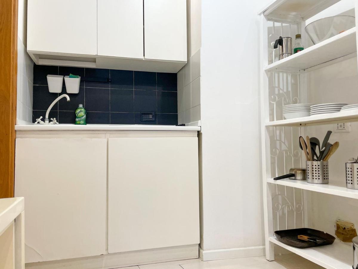 Colosseo 13 Boutique Apartment Roma Dış mekan fotoğraf